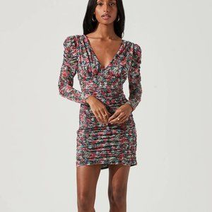 NWT ASTR the Label Bristol Floral Ruched Long Sleeve Mini Dress, XS